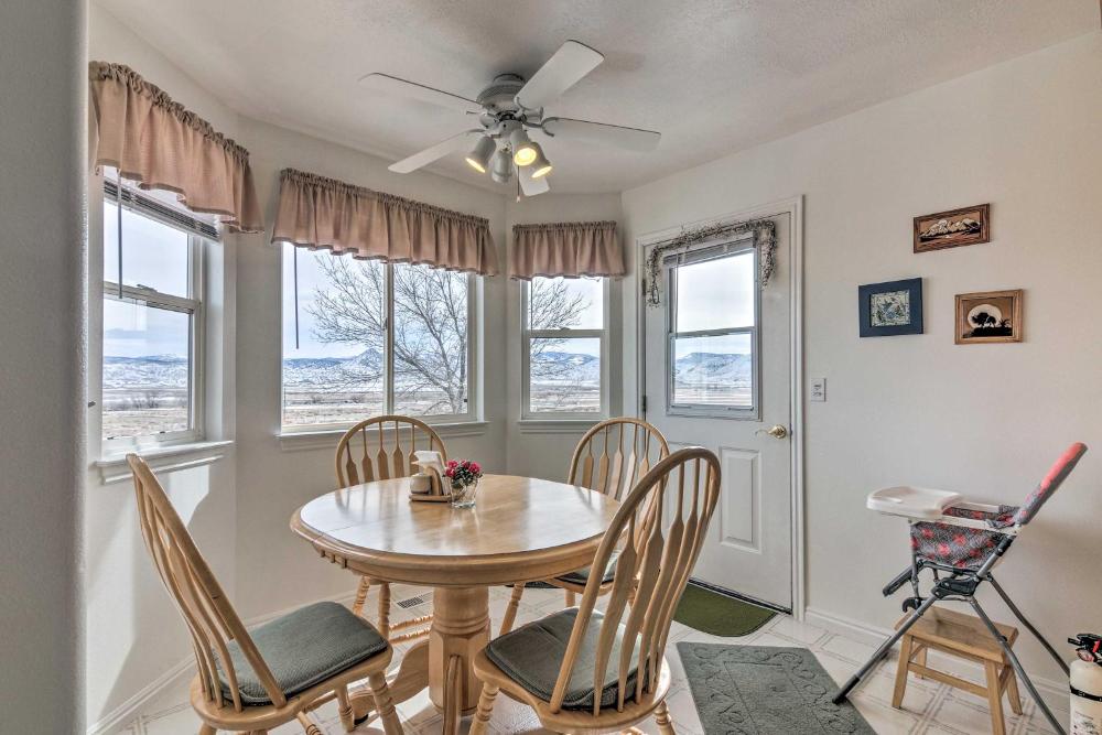 Outdoorsy Utah Paradise with Mountain Views!